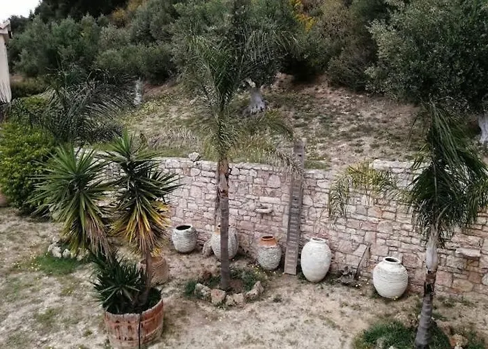 Villa Maria Elena