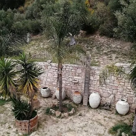 Villa Maria Elena