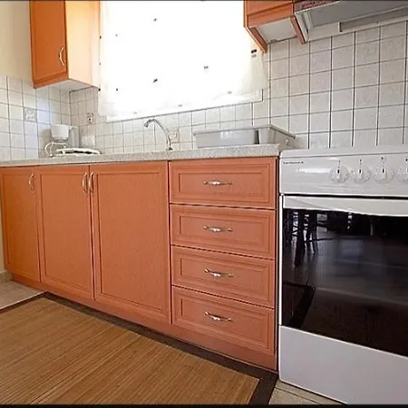 Maria Elena * Koróni